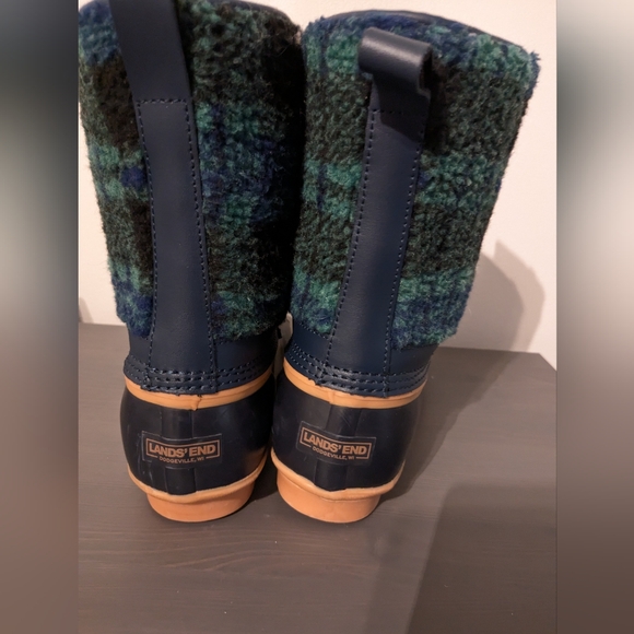 Land's End Tartan Sherpa Duck Boots - Picture 3 of 6
